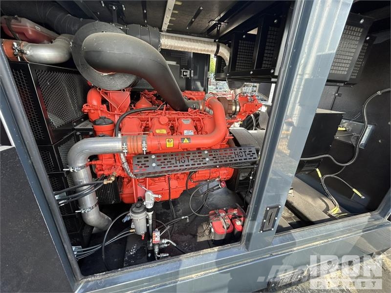 Himoinsa HRSW-550 S5 INS 550 kVA Generator Set Dízel áramfejlesztők
