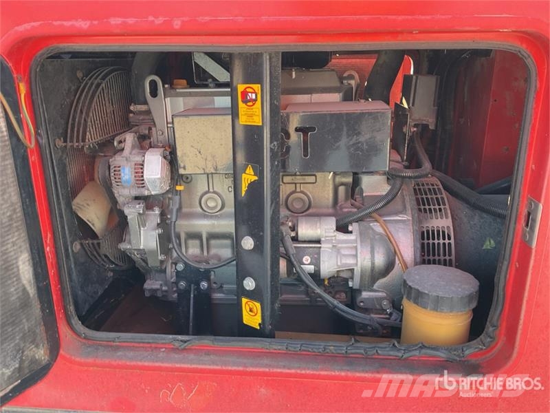 Himoinsa HYW35 35 kVA Generator Set (Inoperable) Naftové generátory