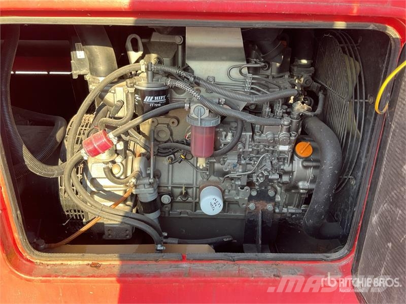 Himoinsa HYW35 35 kVA Generator Set (Inoperable) Naftové generátory