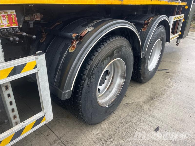 Hino Uzmanlar HTF 45 45 m on  Hino 700 6x4 Bucket Truck Auto hoogwerkers