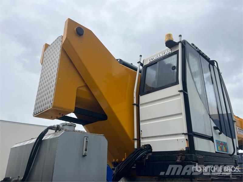 Hino Uzmanlar HTF 45 45 m on  Hino 700 6x4 Bucket Truck Auto hoogwerkers