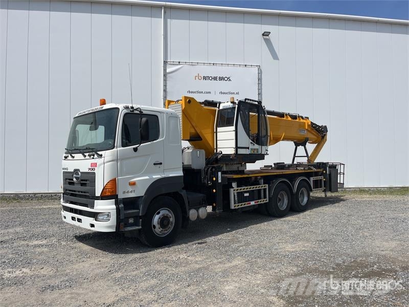 Hino Uzmanlar HTF 45 45 m on  Hino 700 6x4 Bucket Truck Auto hoogwerkers