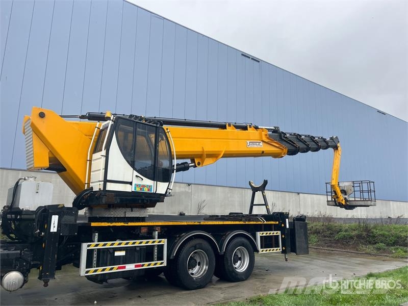 Hino Uzmanlar HTF 45 45 m on  Hino 700 6x4 Bucket Truck Auto hoogwerkers