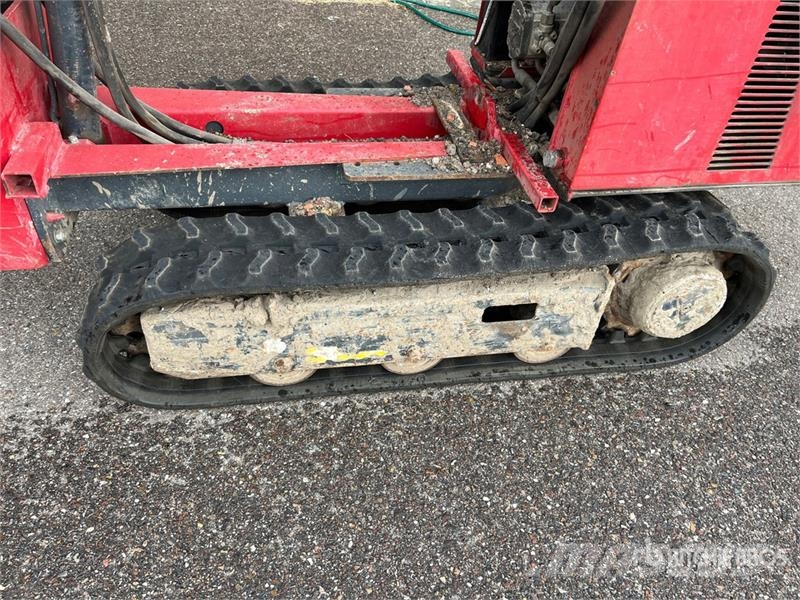 Hinowa HS1100/F Stand-On Self-Loading Mini Crawler Dumper عربات نقل قلابة للمواقع