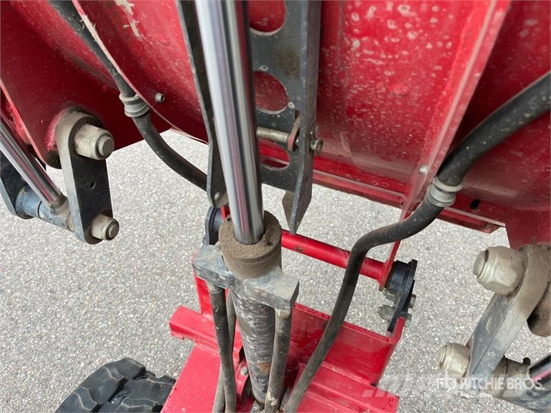 Hinowa HS1100/F Stand-On Self-Loading Mini Crawler Dumper عربات نقل قلابة للمواقع