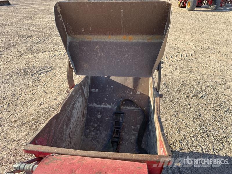 Hinowa HS1100 Stand-On Self-Loading Crawler Dumper Ne cestni demperji
