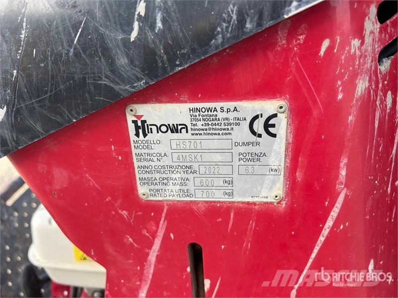 Hinowa HS701 Stand-On Self-Loading Crawler Concrete Buggy Zubehör