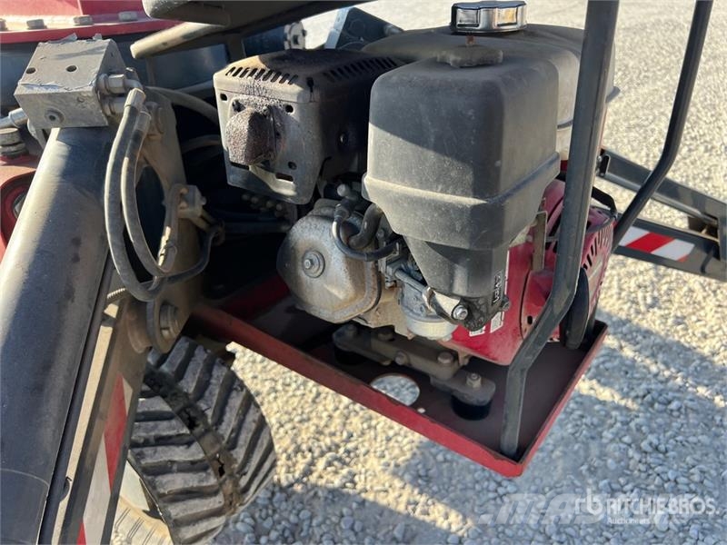 Hinowa Light Lift 14.72IIIS Crawler Articulating Boom Lif Körüklü personel platformları