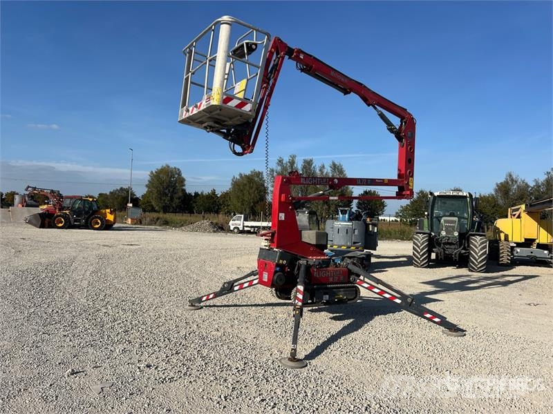 Hinowa Light Lift 14.72IIIS Crawler Articulating Boom Lif Körüklü personel platformları