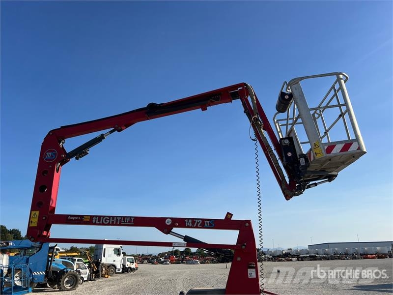Hinowa Light Lift 14.72IIIS Crawler Articulating Boom Lif Körüklü personel platformları