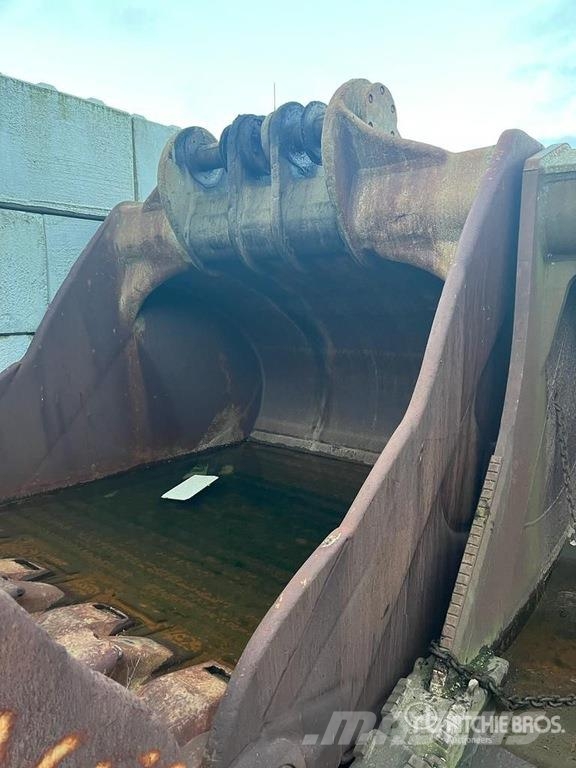 Hitachi 2800 mm Digging Bucket Κουβάδες