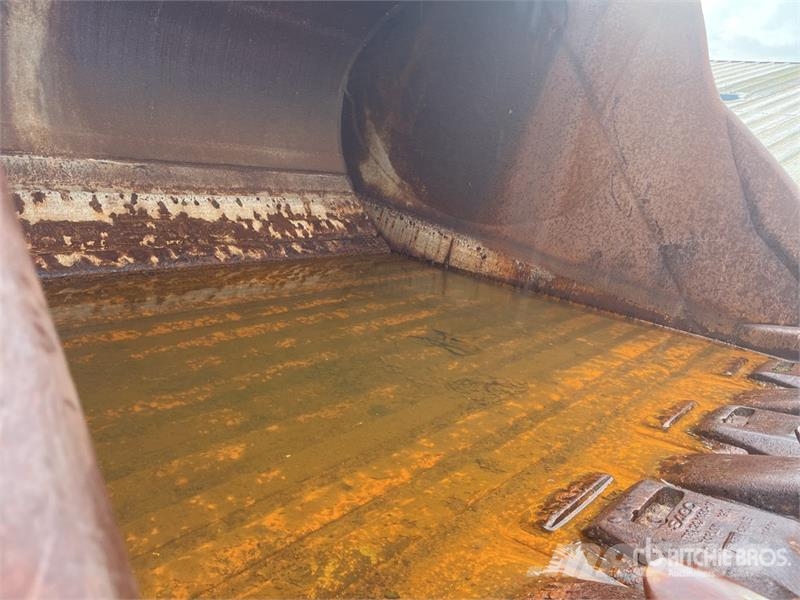 Hitachi 2800 mm Digging Bucket Κουβάδες