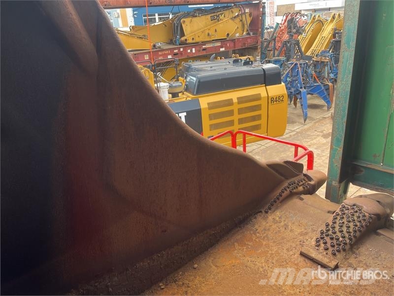 Hitachi 2900 mm Digging Bucket Κουβάδες