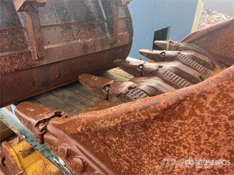Hitachi 2900 mm Digging Bucket Κουβάδες