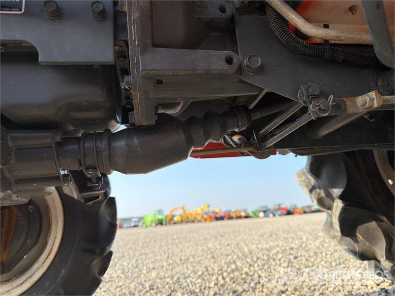 Hitachi CX-150 Mini 4WD Tractor الجرارات