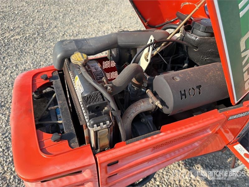 Hitachi CX-150 Mini 4WD Tractor الجرارات