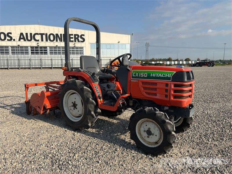Hitachi CX-150 Mini 4WD Tractor الجرارات