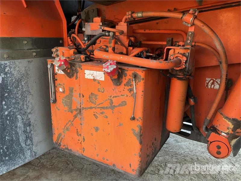 Hitachi EH1100-3 Дъмпери/моторни превозни средства
