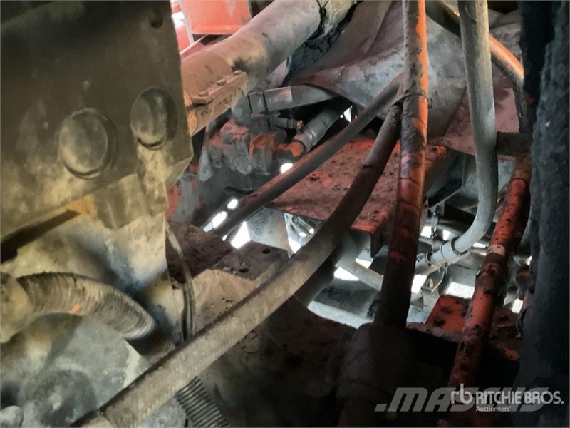 Hitachi EH1100-3 Дъмпери/моторни превозни средства