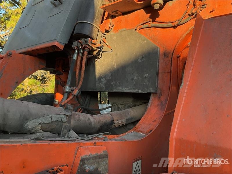 Hitachi EH750-2 Haul Truck Dúmpers articulados