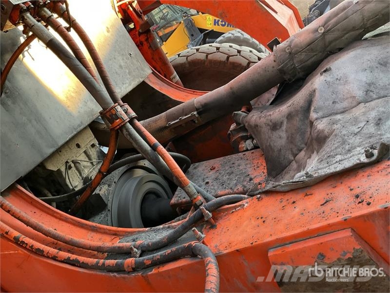 Hitachi EH750-2 Haul Truck Dúmpers articulados