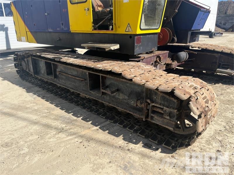 Hitachi KH180 50 ton Lattice-Boom Crawler Crane Derik kranovi