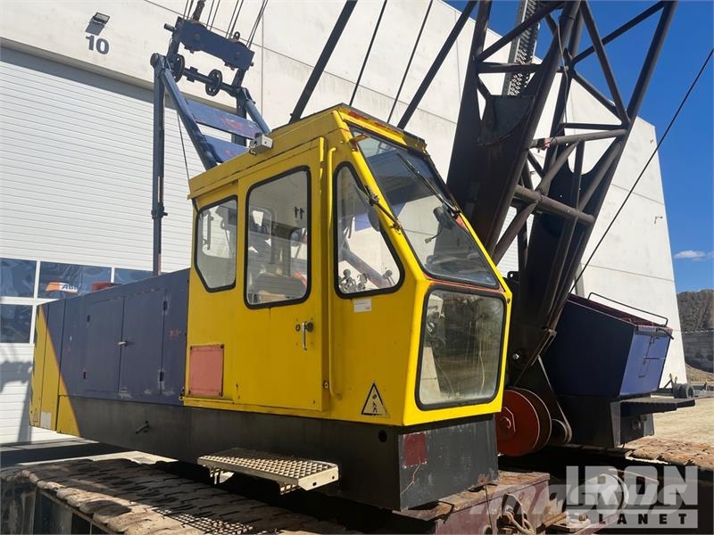 Hitachi KH180 50 ton Lattice-Boom Crawler Crane Derik kranovi