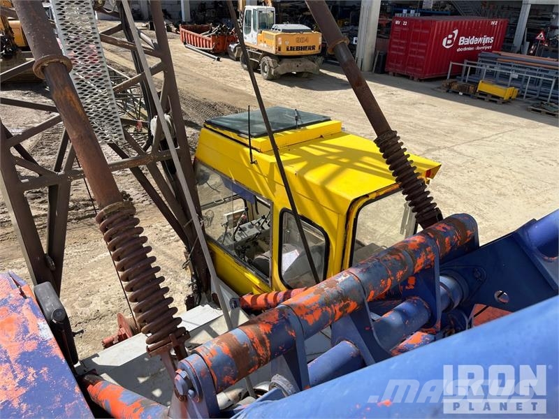 Hitachi KH180 Crawler Carrier Crane 50 ton Utilaje construcții - Altele