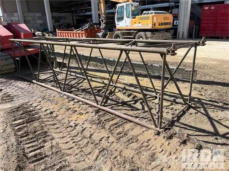 Hitachi KH180 Crawler Carrier Crane 50 ton Utilaje construcții - Altele