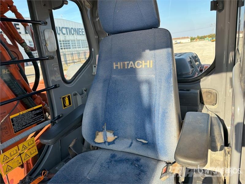 Hitachi Zaxis ZX180LCN Tracked Excavator Bagri goseničarji