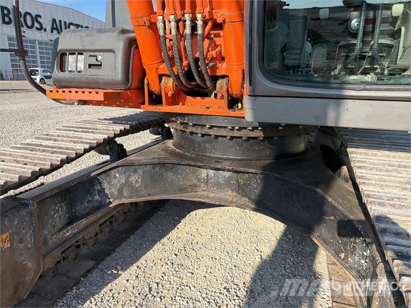 Hitachi Zaxis ZX180LCN Tracked Excavator Bagri goseničarji