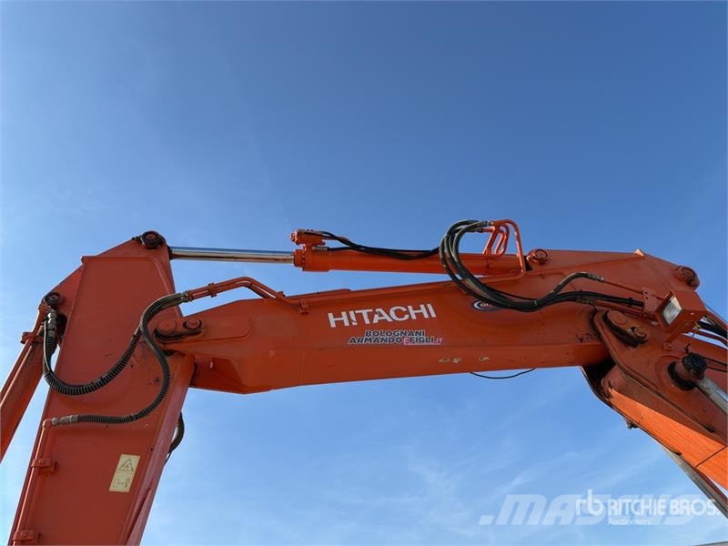 Hitachi Zaxis ZX180LCN Tracked Excavator Bagri goseničarji