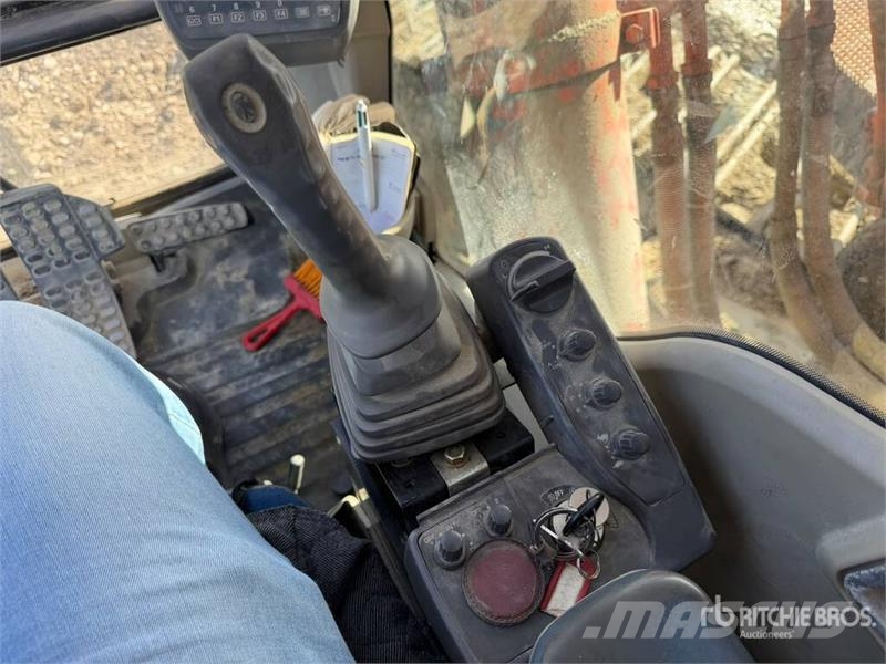 Hitachi Zaxis ZX470LCH-3 Tracked Excavator Lánctalpas kotrók