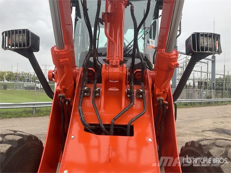 Hitachi ZW180-6 Wheel Loader Wheel loaders