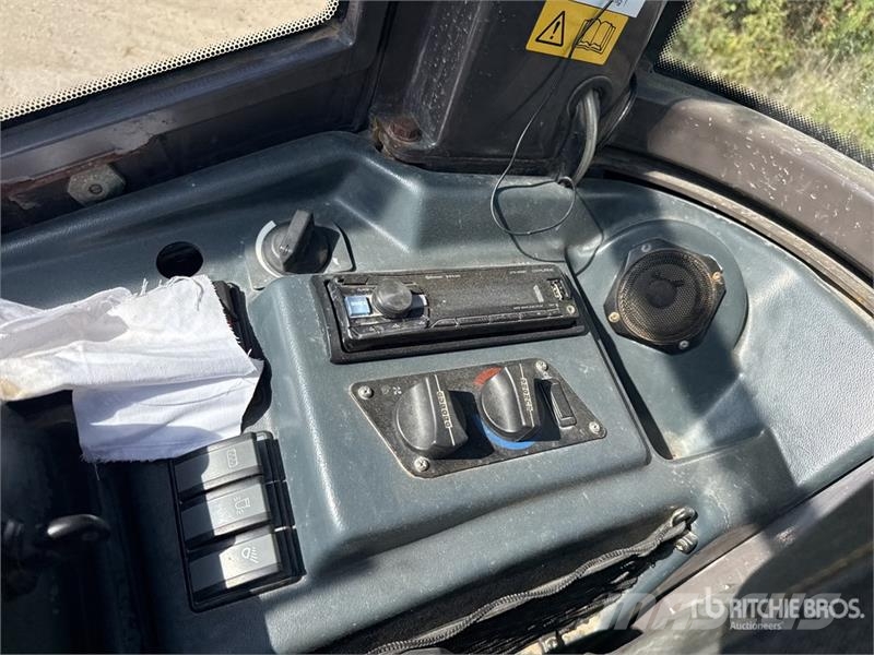 Hitachi ZW75 Chargeuse Sur Pneus Wheel Loader 휠로우더