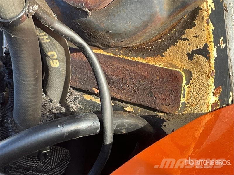 Hitachi ZX10U-6 YSR Mini Excavator حفارات صغيرة أقل من 7 طن (حفارات صغيرة)