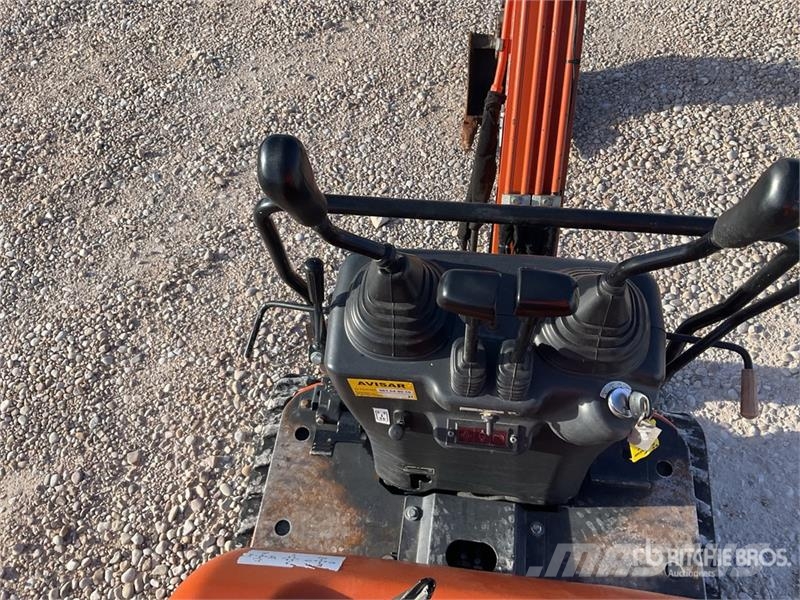 Hitachi ZX10U-6 YSR Mini Excavator حفارات صغيرة أقل من 7 طن (حفارات صغيرة)