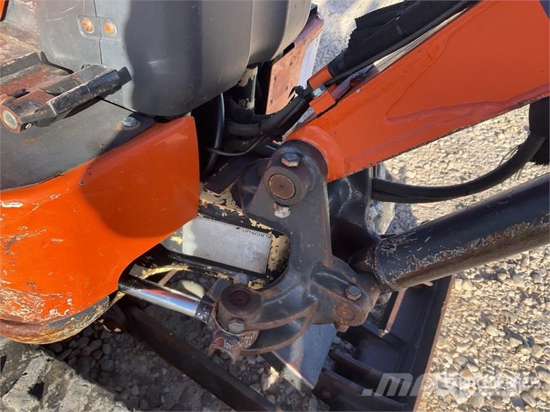 Hitachi ZX10U-6 YSR Mini Excavator حفارات صغيرة أقل من 7 طن (حفارات صغيرة)