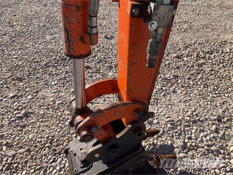 Hitachi ZX10U-6 YSR Mini Excavator حفارات صغيرة أقل من 7 طن (حفارات صغيرة)