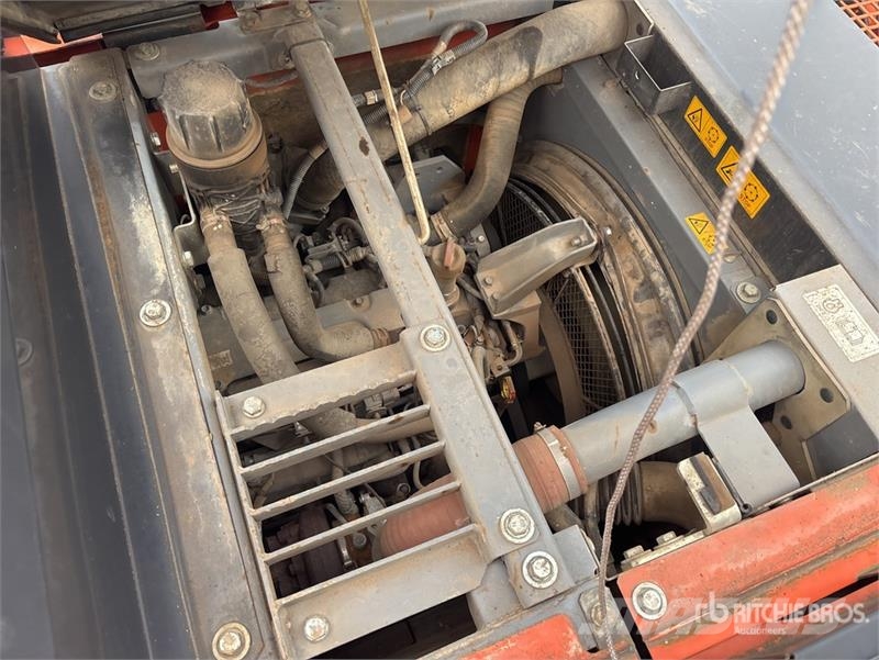 Hitachi ZX130LCN-6 Tracked Excavator Gravemaskiner på larvebånd