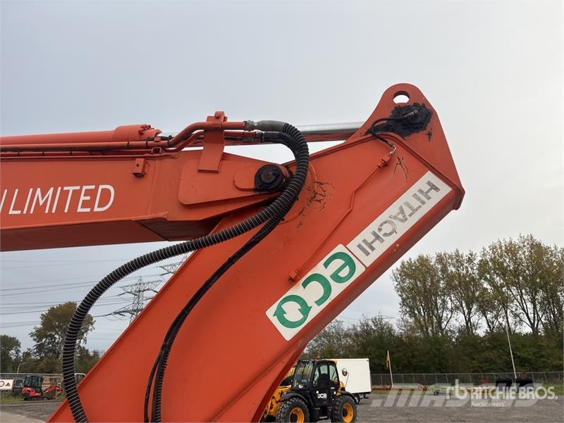 Hitachi ZX130LCN-6 Tracked Excavator Gravemaskiner på larvebånd