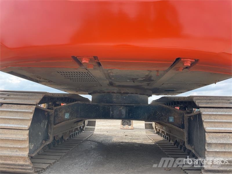 Hitachi ZX130LCN-7 Tracked Excavator Bageri gusjeničari