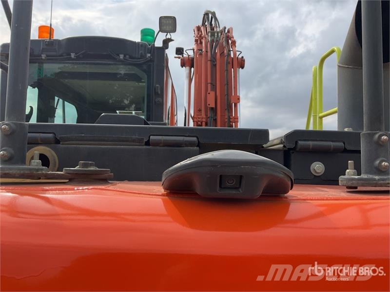 Hitachi ZX130LCN-7 Tracked Excavator Bageri gusjeničari