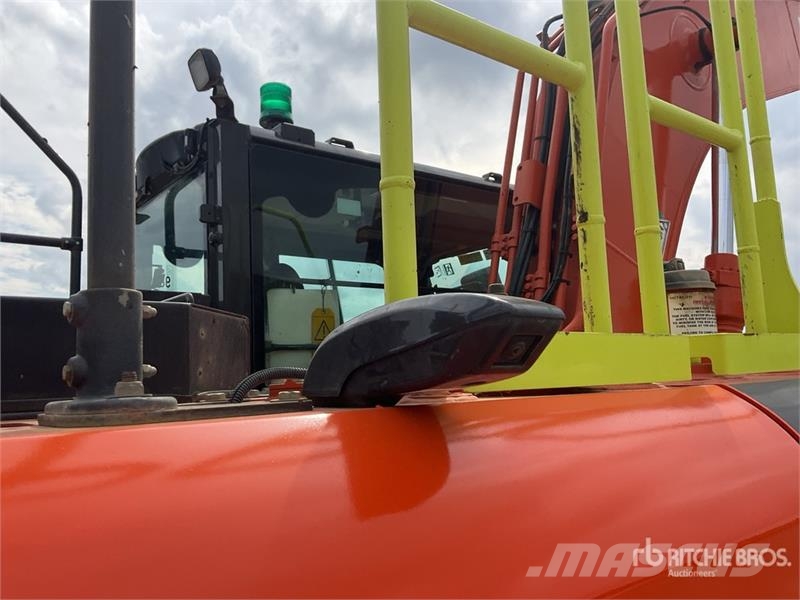 Hitachi ZX130LCN-7 Tracked Excavator Bageri gusjeničari