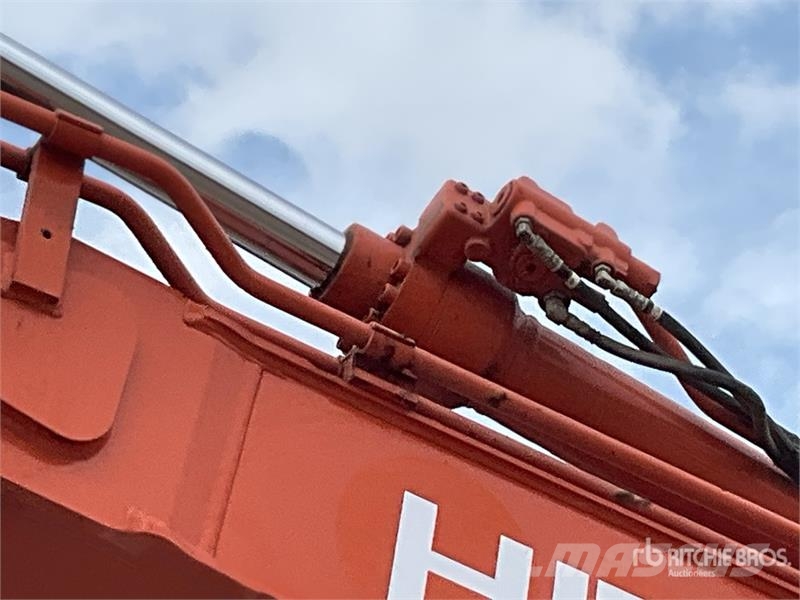 Hitachi ZX130LCN-7 Tracked Excavator Bageri gusjeničari