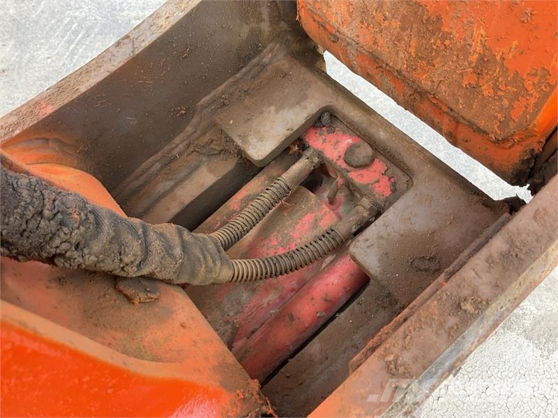 Hitachi ZX130LCN-7 Tracked Excavator Bageri gusjeničari