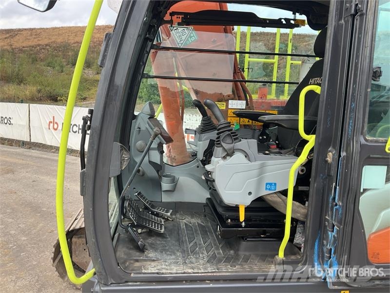 Hitachi ZX130LCN-7 Tracked Excavator Bageri gusjeničari