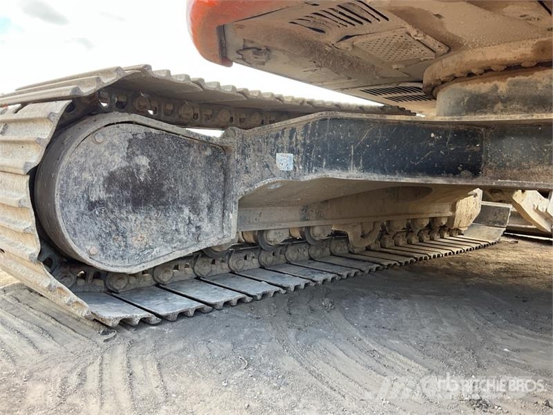 Hitachi ZX135US-5 Tracked Excavator Lánctalpas kotrók