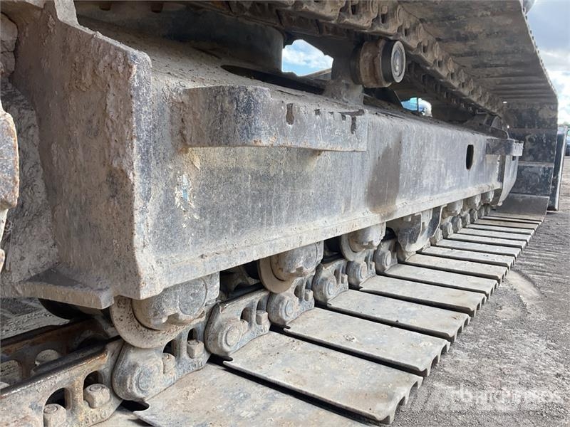 Hitachi ZX135US-5 Tracked Excavator Lánctalpas kotrók