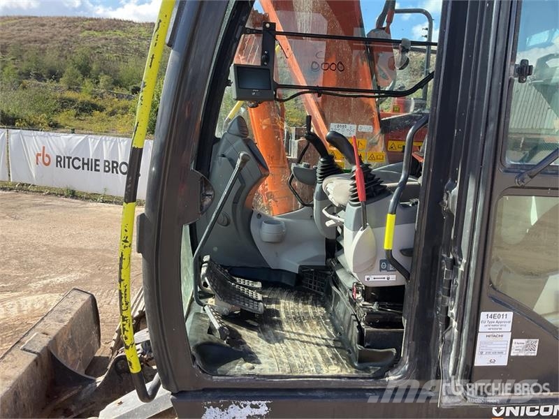 Hitachi ZX135US-5 Tracked Excavator Lánctalpas kotrók